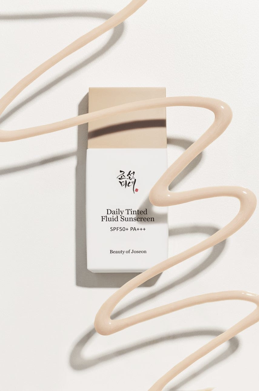How to Apply Daily Tinted Fluid Sunscreen Like a Pro