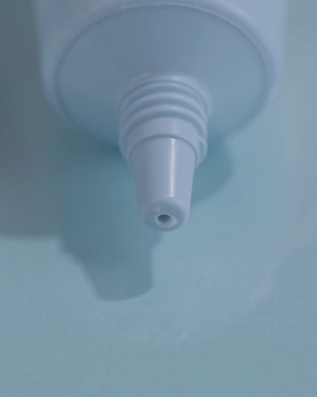 Relief Sun Aqua-Fresh: Reis + B5 (SPF50+ PA++++) - video background